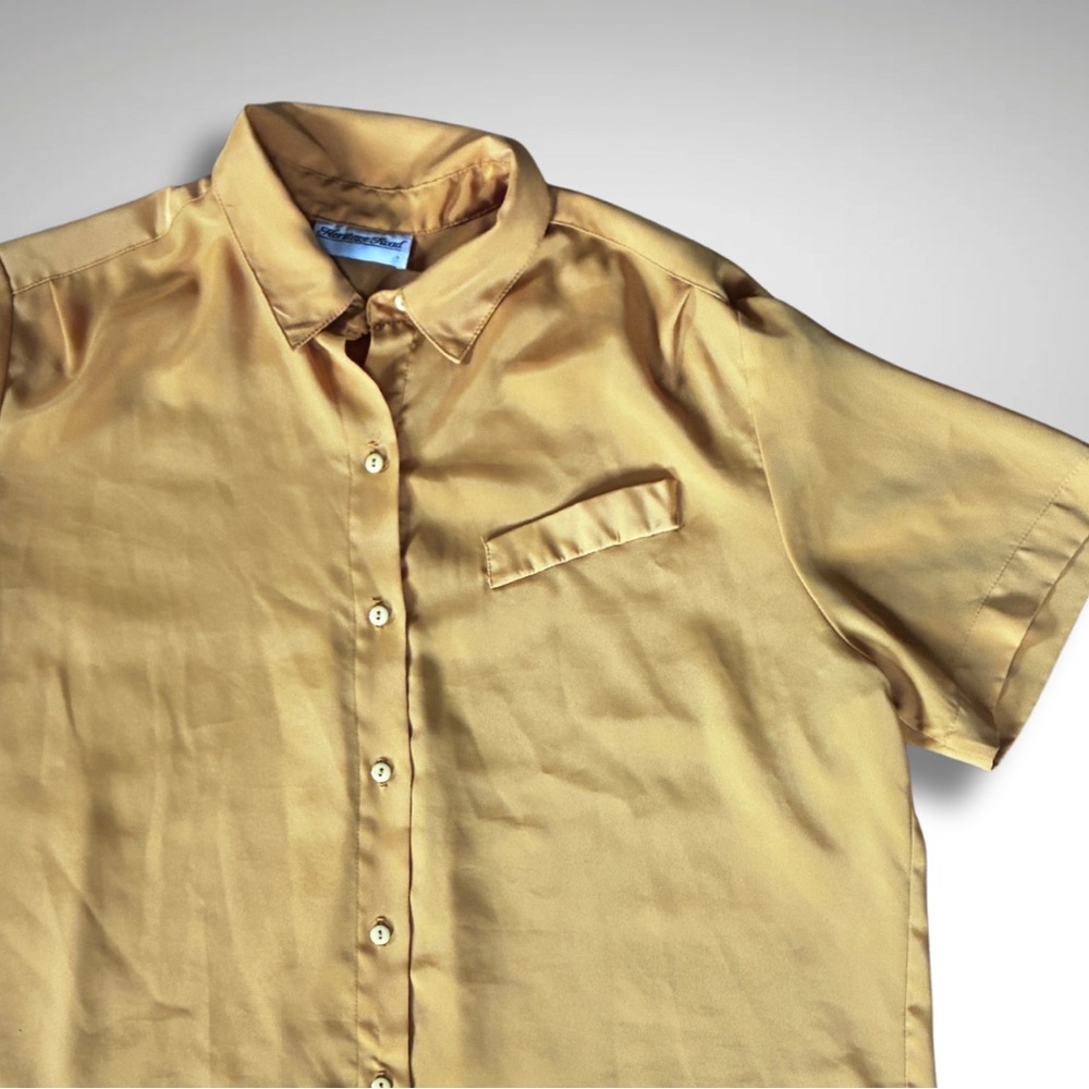 Vintage Heritage Road Gold Satin Button Up Blouse Short Sleeve Minimalist M
